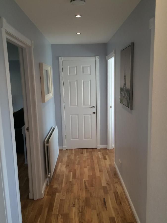 Flat Three, 212 Eaglesham Road, East Kilbride, Glasgow Екстериор снимка